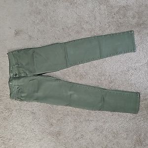 Olive green Celebrity Pink Dare You Skinny pants in size 9